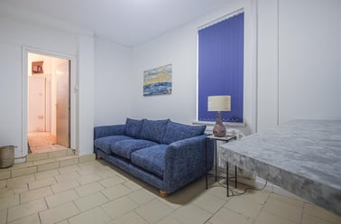 Mackintosh Place, Plasnewydd, Cardiff - Image 2